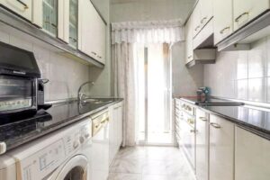 Piso en venta en Avenida Portugal-cocina1