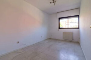 Piso en venta en Avenida de las Flores-dormitorio-5