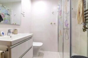 Piso en venta en Avenida las Retamas-baño-1