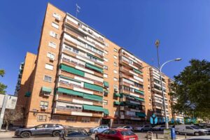 Piso en venta en Calle Cisneros_fachada