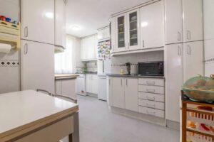 Piso en venta en Calle Olimpiada-cocina