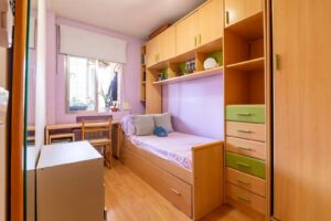 Piso en venta en Calle Olimpiada-dormitorio 3