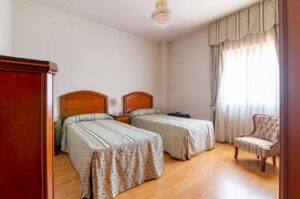 Piso en venta en Calle Puentedeume-dormitorio1