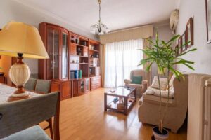 Piso en venta en Calle Puentedeume-salón2