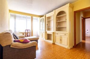 Piso en venta en Calle Recodos-salón1