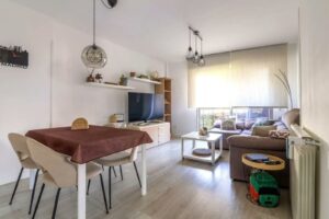 Piso en venta en Calle de Escalona-salon_2