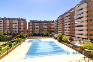 Piso en venta en Fuente Cisneros, Alcorcón_piscina