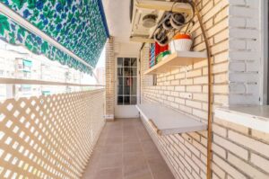 Piso en venta en Valderas - Los Castillos-terraza3