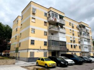 Piso en venta situado en la Calle de las Ciudades-fachada
