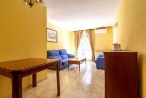 Salón_de_Piso en venta en Prado de Santo Domingo | Urbalor