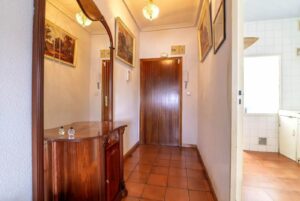 Venta de piso en la Calle Guindales de Alcorcón-salón-22