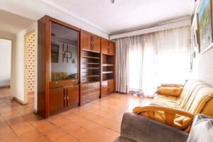 Venta de piso en la Calle Guindales de Alcorcón-salón2