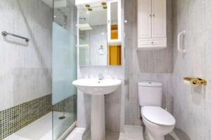 piso en venta con 2 baños