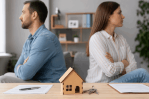 ¿Qué pasa con el piso en un divorcio en Alcorcón?